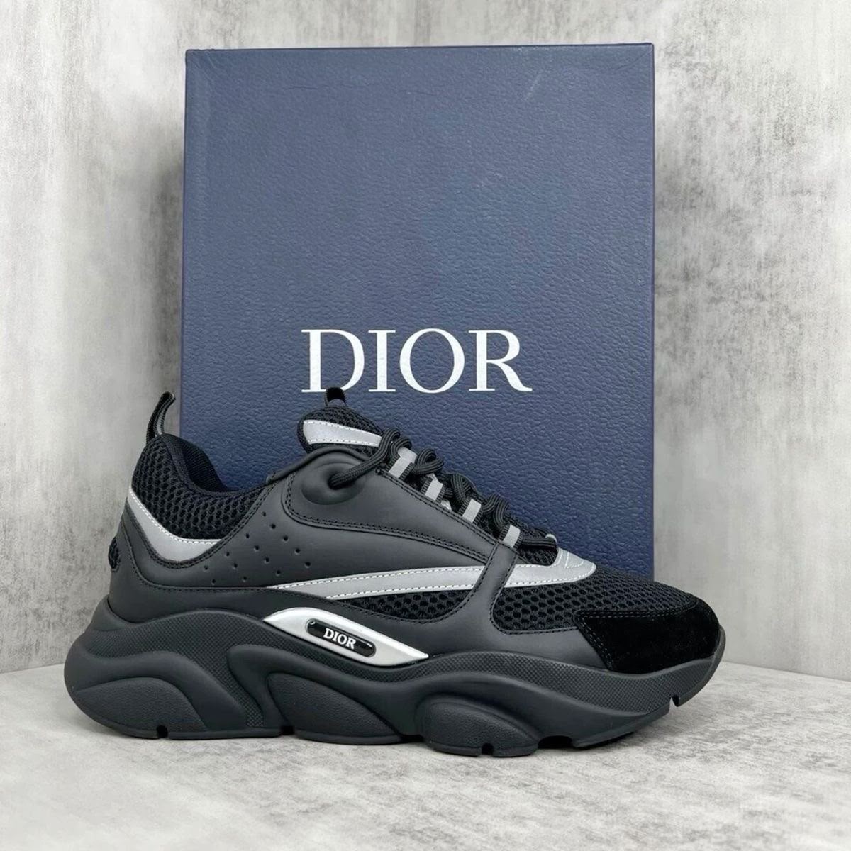 Dior b22